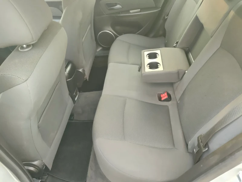 Chevrolet Cruze 2.0tdi-163ks.Italia, снимка 14 - Автомобили и джипове - 51658501