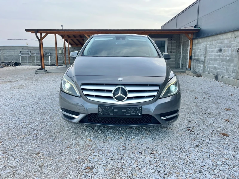 Mercedes-Benz B 180 DISTRONIK