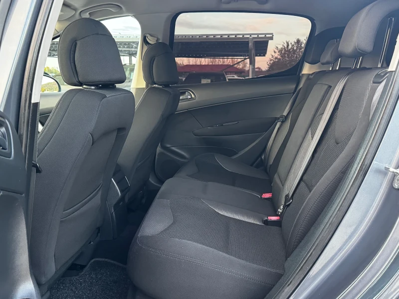 Peugeot 308 1.6HDI ИТАЛИЯ, снимка 9 - Автомобили и джипове - 52208413