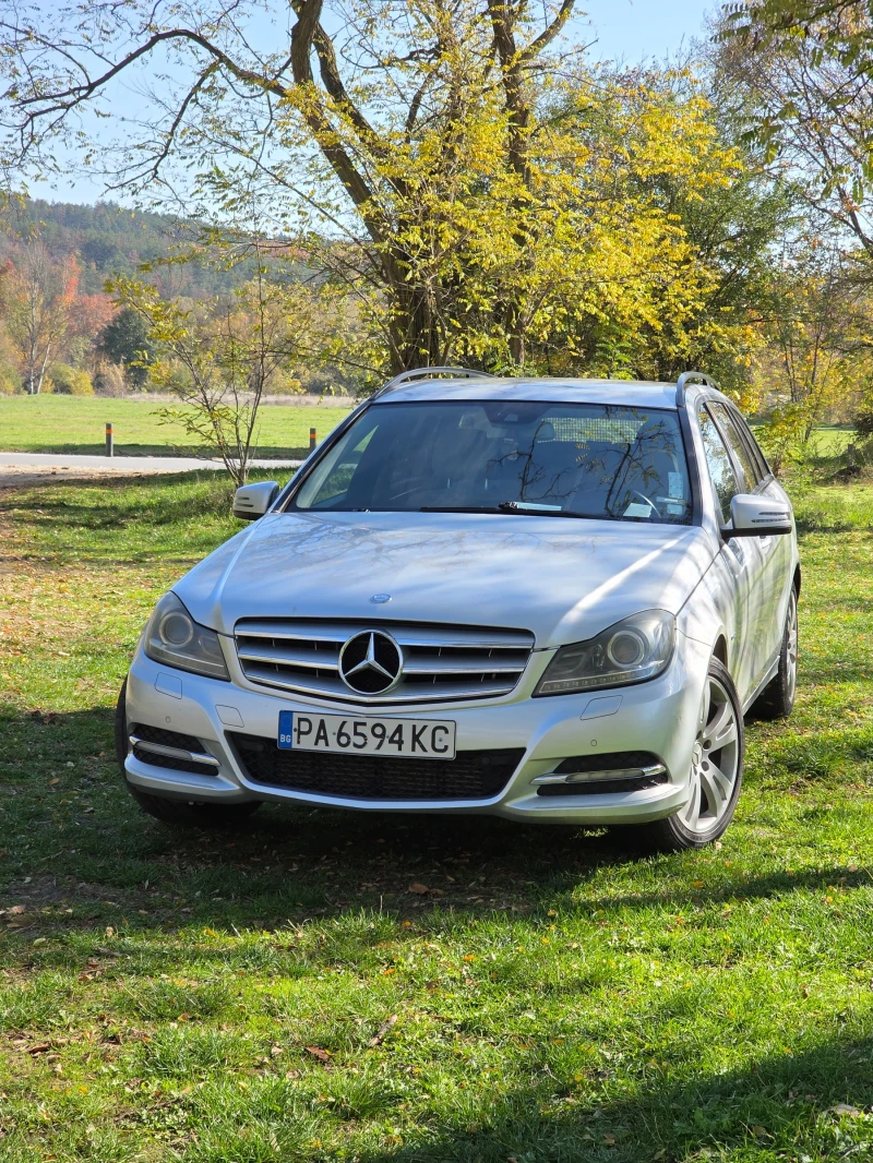 Mercedes-Benz C 220, снимка 3 - Автомобили и джипове - 52446808