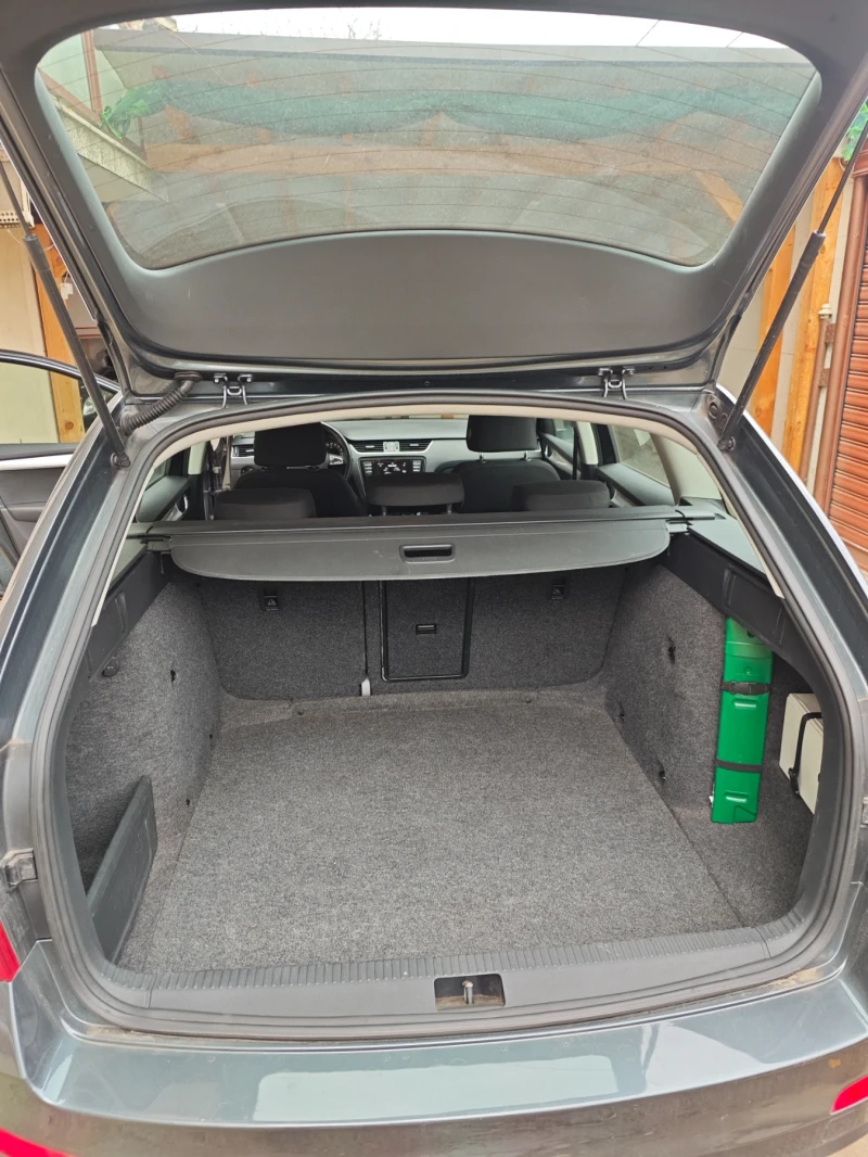 Skoda Octavia 1.6 TDI 105 kc, снимка 5 - Автомобили и джипове - 52751593