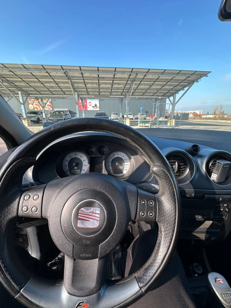 Seat Ibiza, снимка 10 - Автомобили и джипове - 52868662