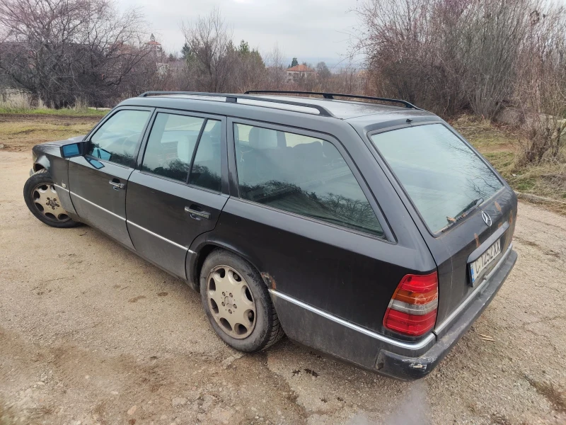 Mercedes-Benz 124, снимка 5 - Автомобили и джипове - 53178885
