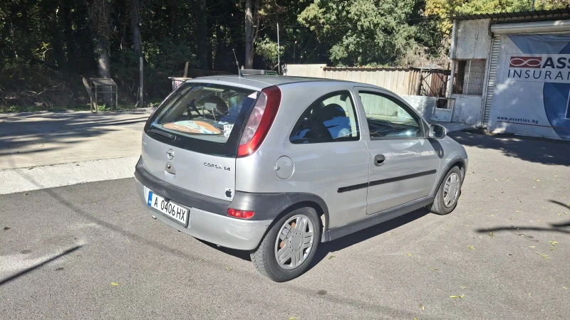 Opel Corsa 1.4 90кс, снимка 5 - Автомобили и джипове - 53335494