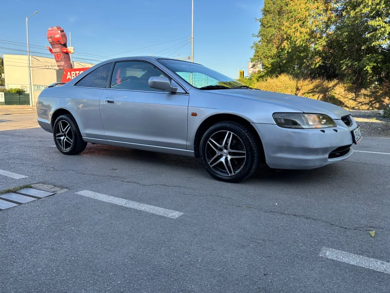 Honda Accord Купе, снимка 6 - Автомобили и джипове - 53340458