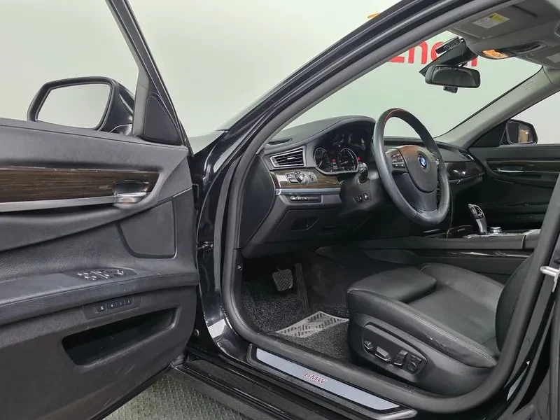 BMW 730 (F01) 730Ld, снимка 13 - Автомобили и джипове - 55229297