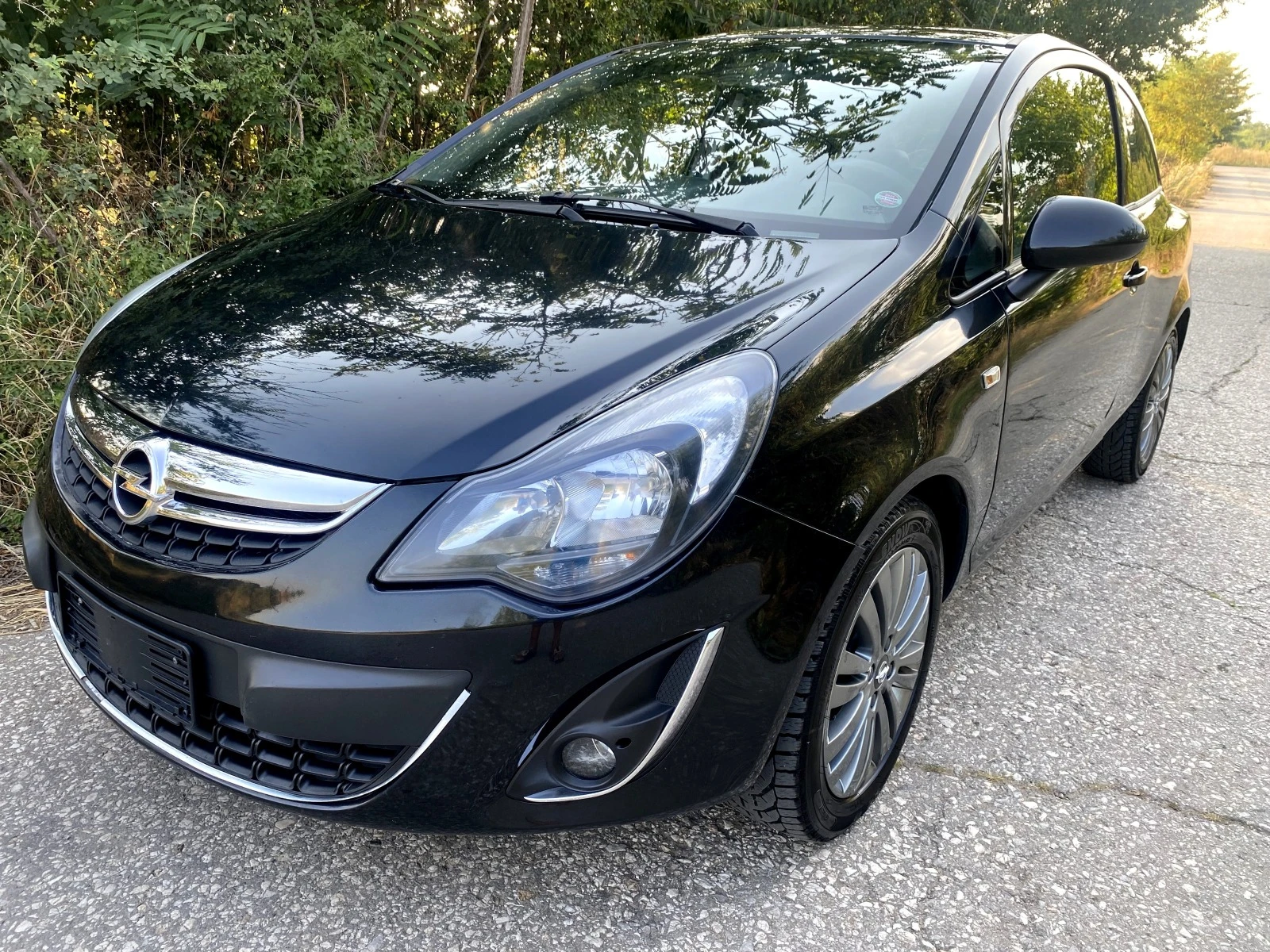 Opel Corsa 1.3CDTI 95к.с 6ск - [1] 