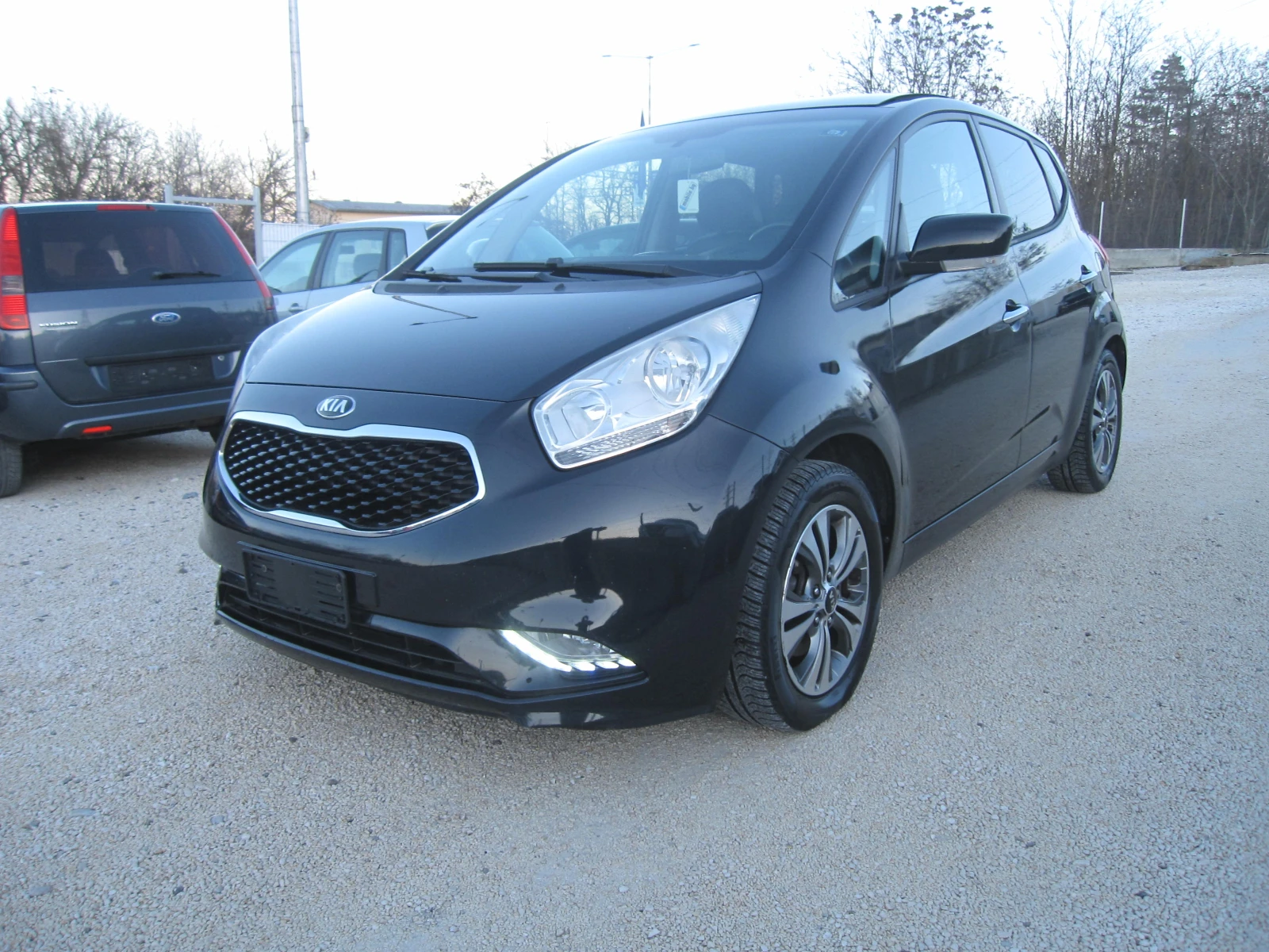 Kia Venga ЛУКС , 1.4crdi, NAVI - [1] 