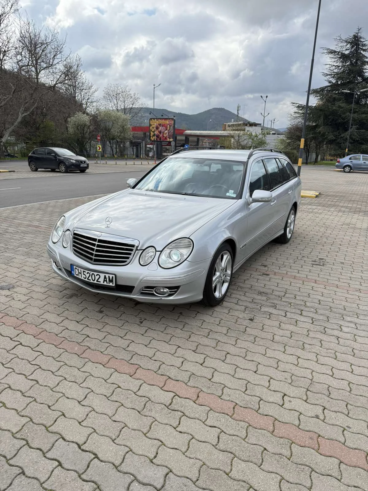 Mercedes-Benz E 280  - изображение 5