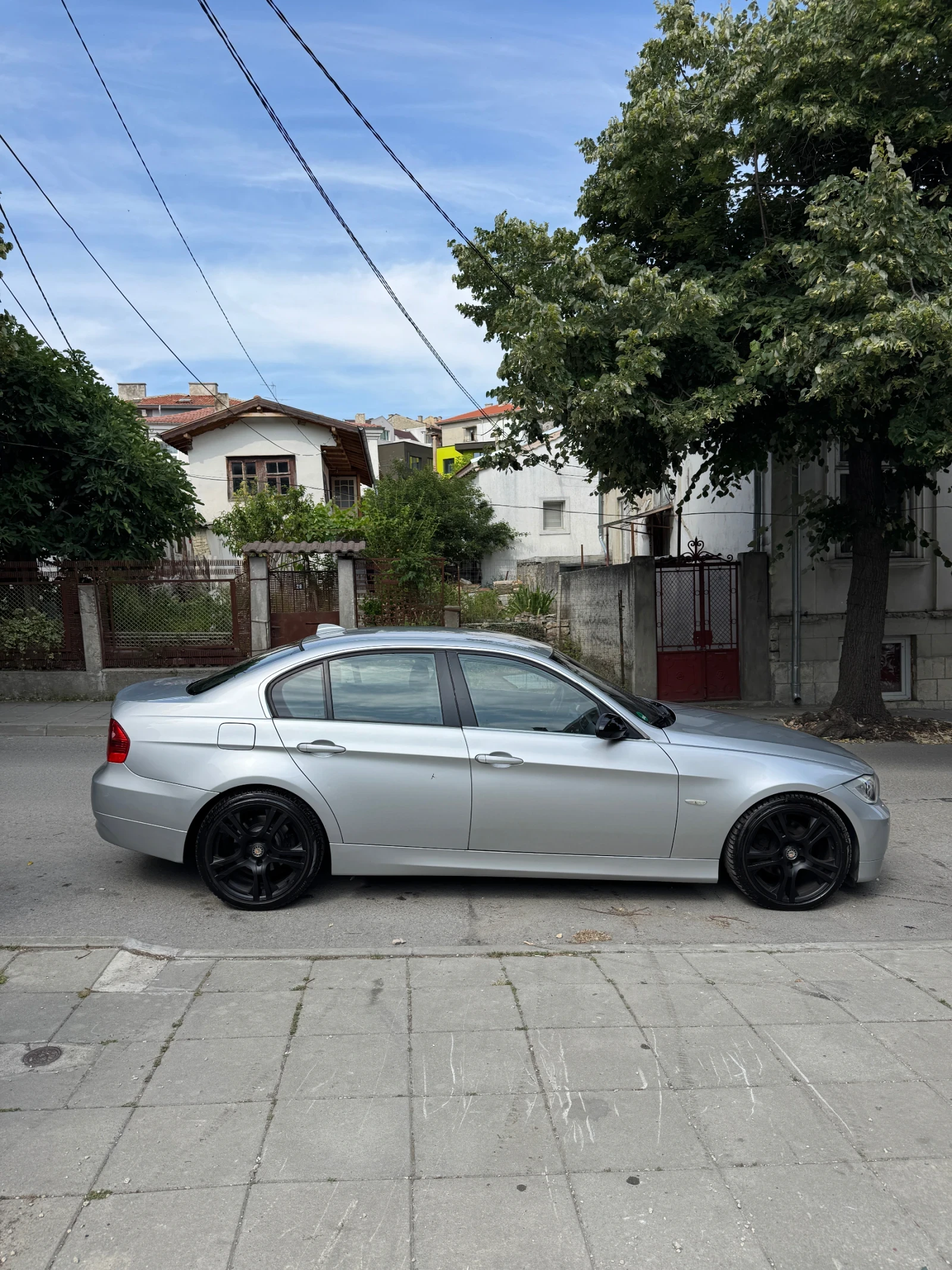 BMW 325 4x4 XDrive Автоматик - изображение 4