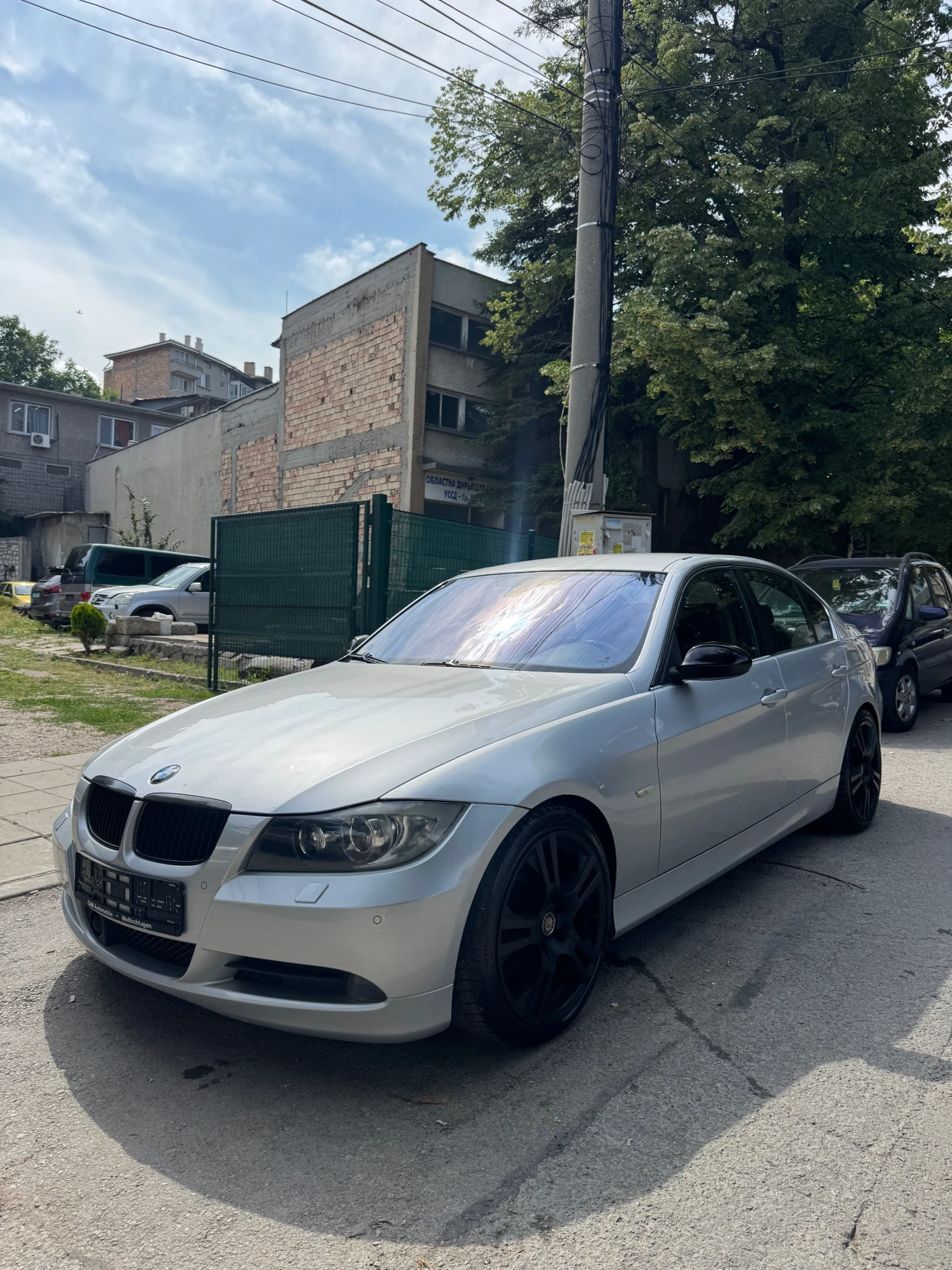 BMW 325 4x4 XDrive Автоматик - изображение 9