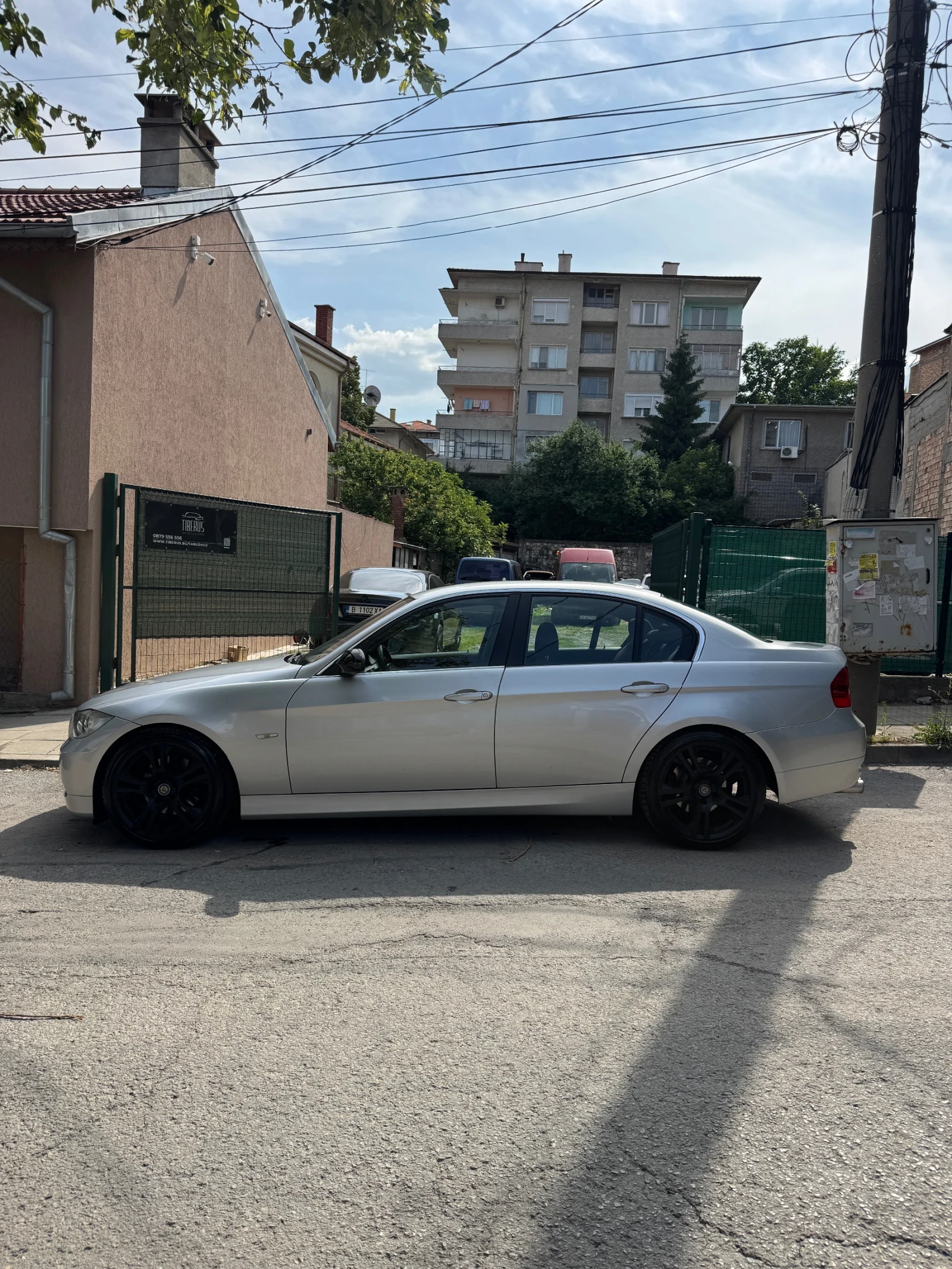 BMW 325 4x4 XDrive Автоматик - изображение 8