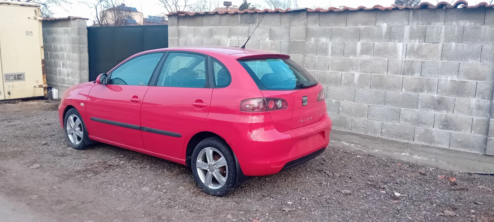 Seat Ibiza 1.2 benzin - изображение 3