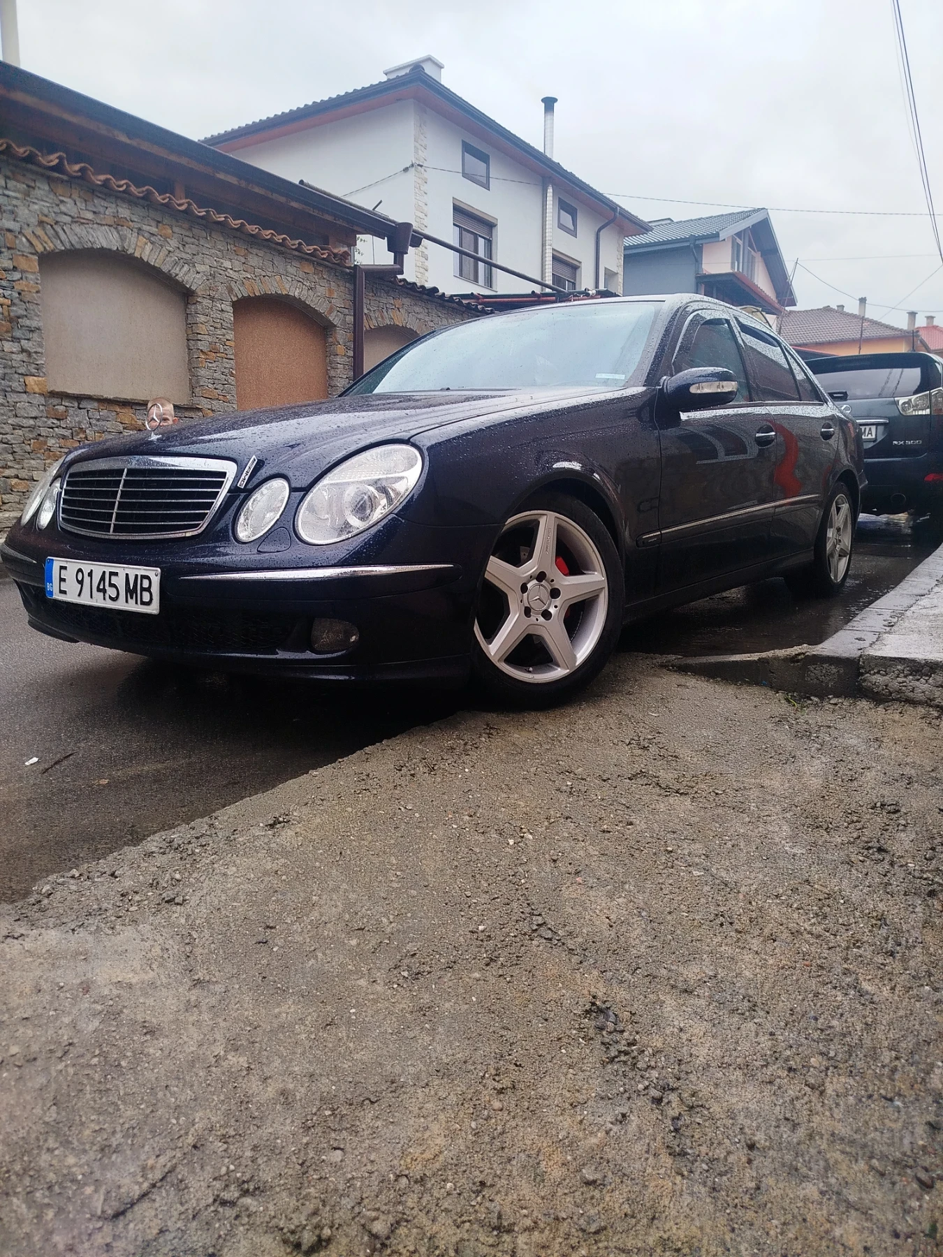 Mercedes-Benz E 270  - изображение 5