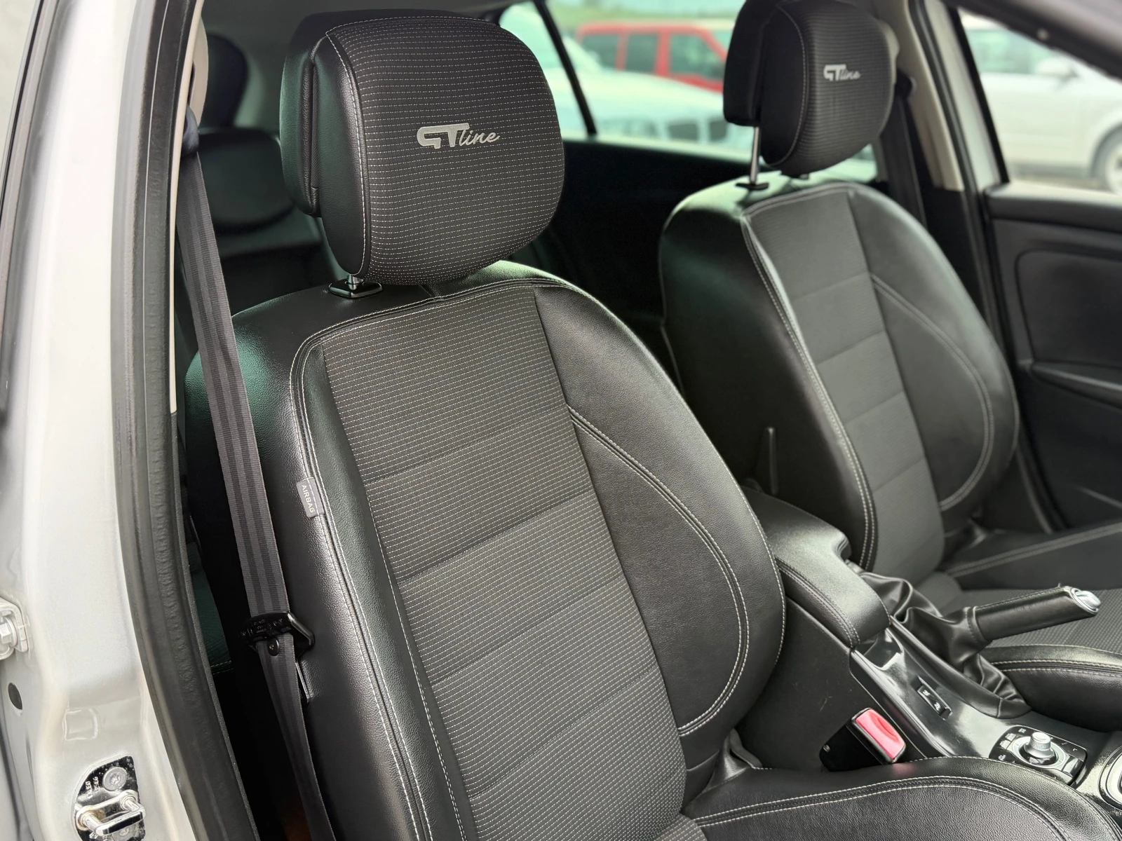 Renault Megane * GT-LINE* NAVI* EURO 5* 197 ХИЛЯДИ* ИТАЛИЯ* , снимка 10 - Автомобили и джипове - 51115448