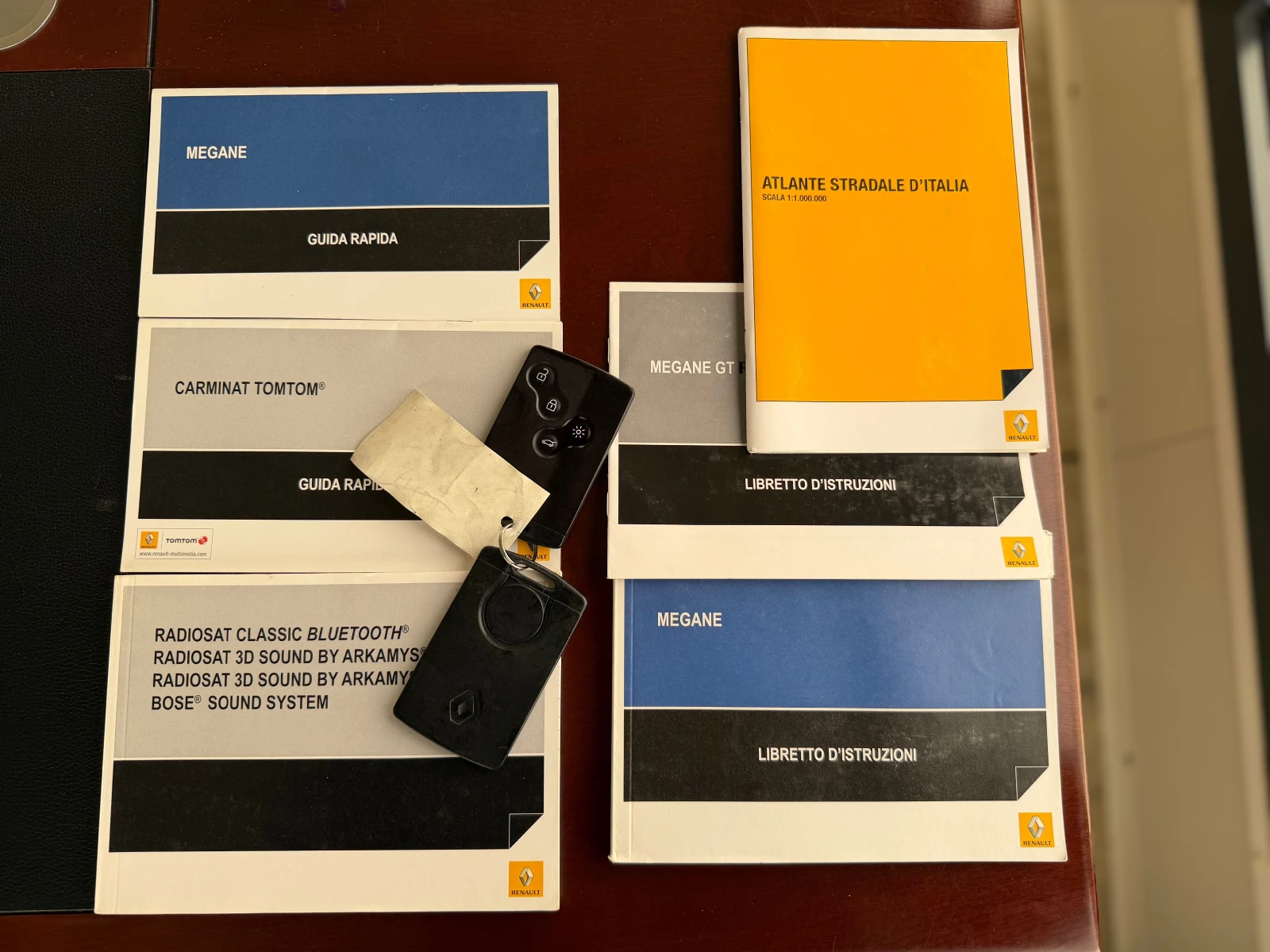 Renault Megane * GT-LINE* NAVI* EURO 5* 197 ХИЛЯДИ* ИТАЛИЯ* , снимка 17 - Автомобили и джипове - 51115448