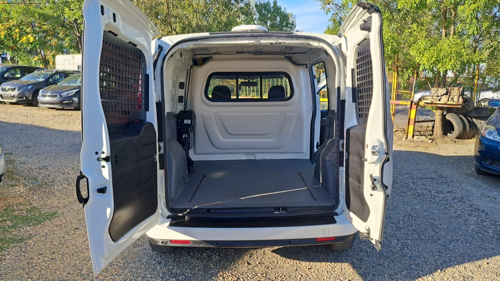 Fiat Doblo ОХЛАЖДАЩ | Mobile.bg — изображение 16