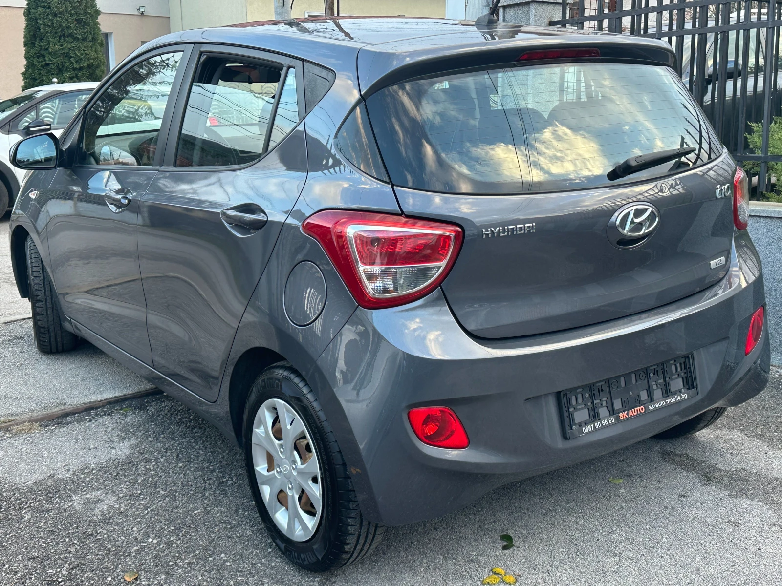 Hyundai I10 1.2i-87ks-LED-4ЦИЛИНДЪРА-EURO5B-KLIMATIK-BLUETOOTH - изображение 4