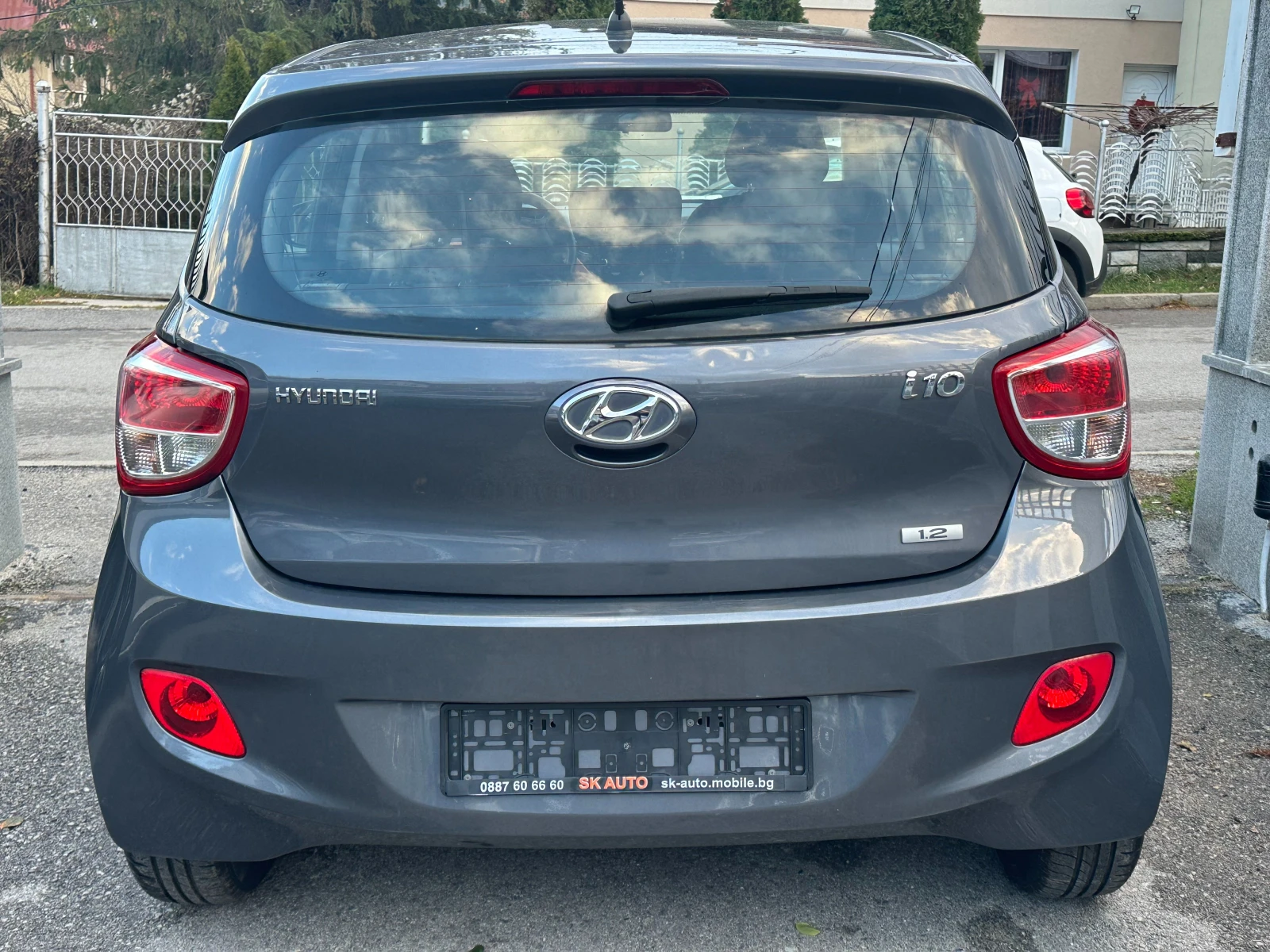 Hyundai I10 1.2i-87ks-LED-4ЦИЛИНДЪРА-EURO5B-KLIMATIK-BLUETOOTH - изображение 5