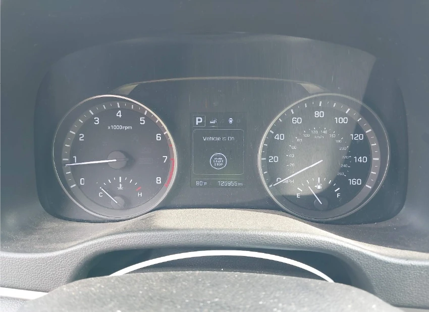 Hyundai Elantra 2.0    | Mobile.bg   12