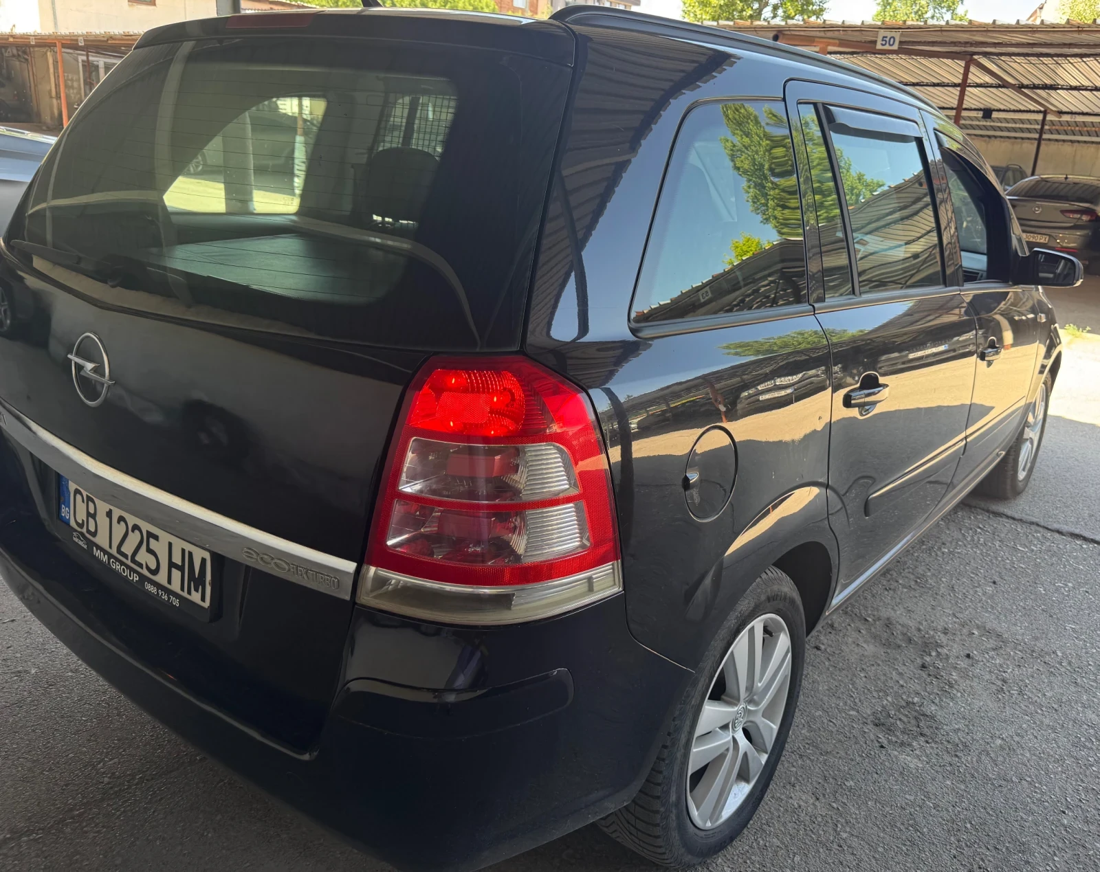 Opel Zafira 1.6T Еко-flex (фабр-метан) 6+ 1, снимка 2 - Автомобили и джипове - 55084601