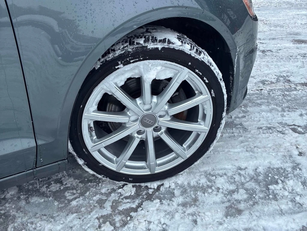 Audi A3 * 2.0T Progressiv * CARFAX * ЦЕНА ДО БГ - изображение 6