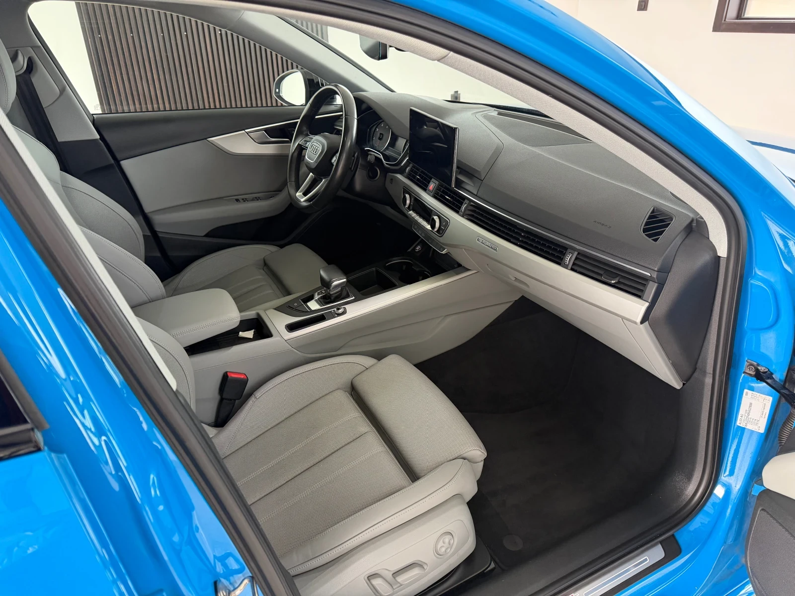 Audi A4 S-line - изображение 8