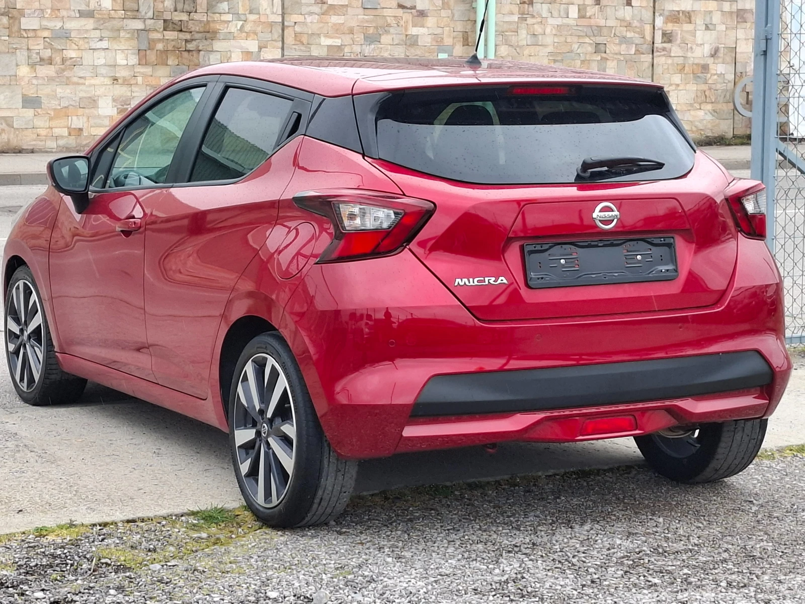 Nissan Micra 1.0i NAVI * KAMERA-360 * KEYLESS * , снимка 4 - Автомобили и джипове - 54024219