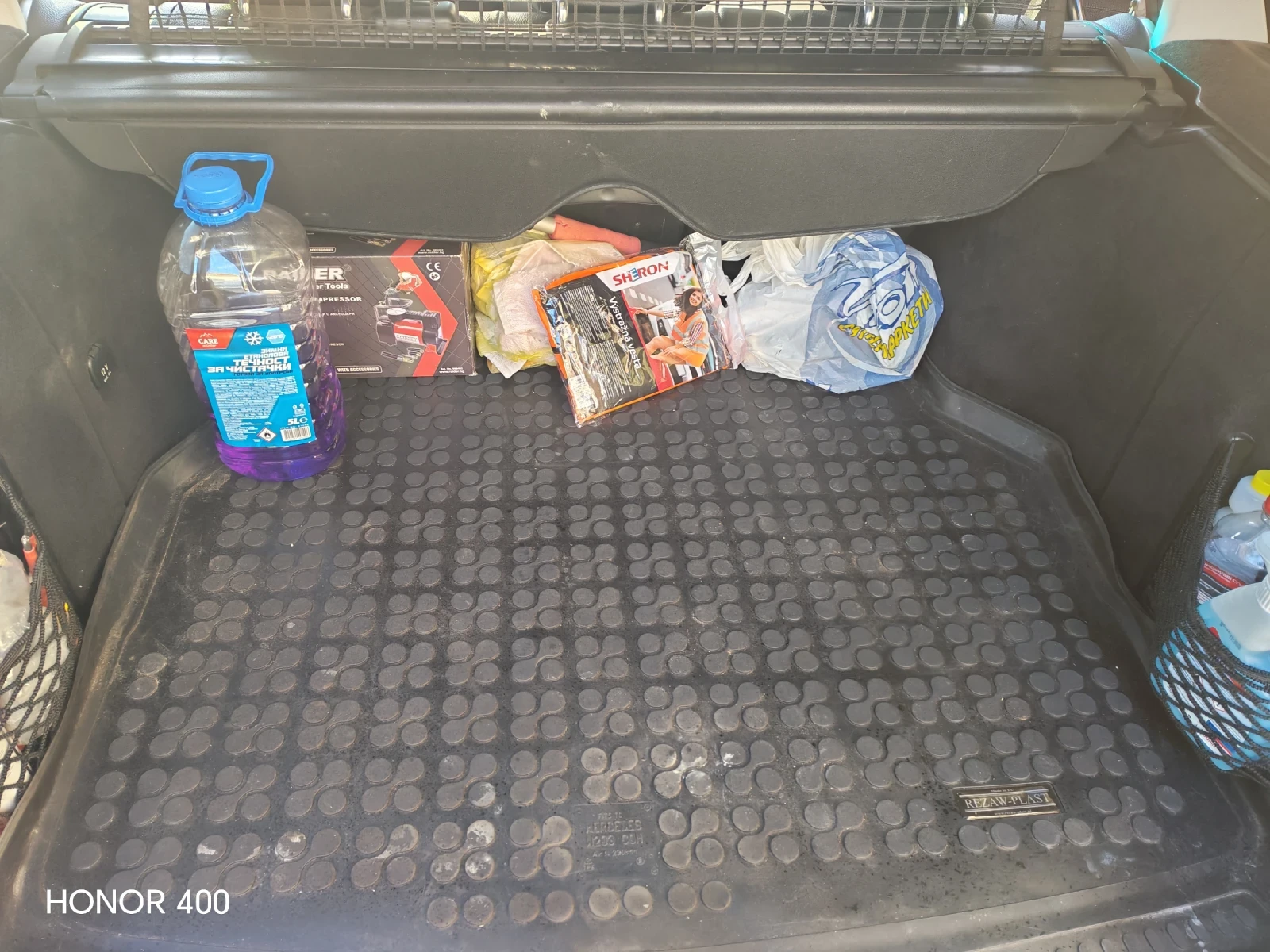 Mercedes-Benz C 220, снимка 5 - Автомобили и джипове - 54044658