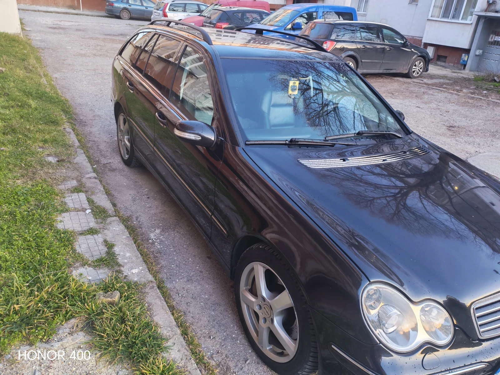 Mercedes-Benz C 220, снимка 10 - Автомобили и джипове - 54044658