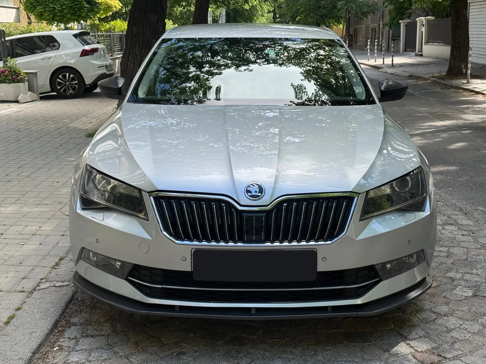 Skoda Superb 2.0 TDI  , снимка 2 - Автомобили и джипове - 54566326