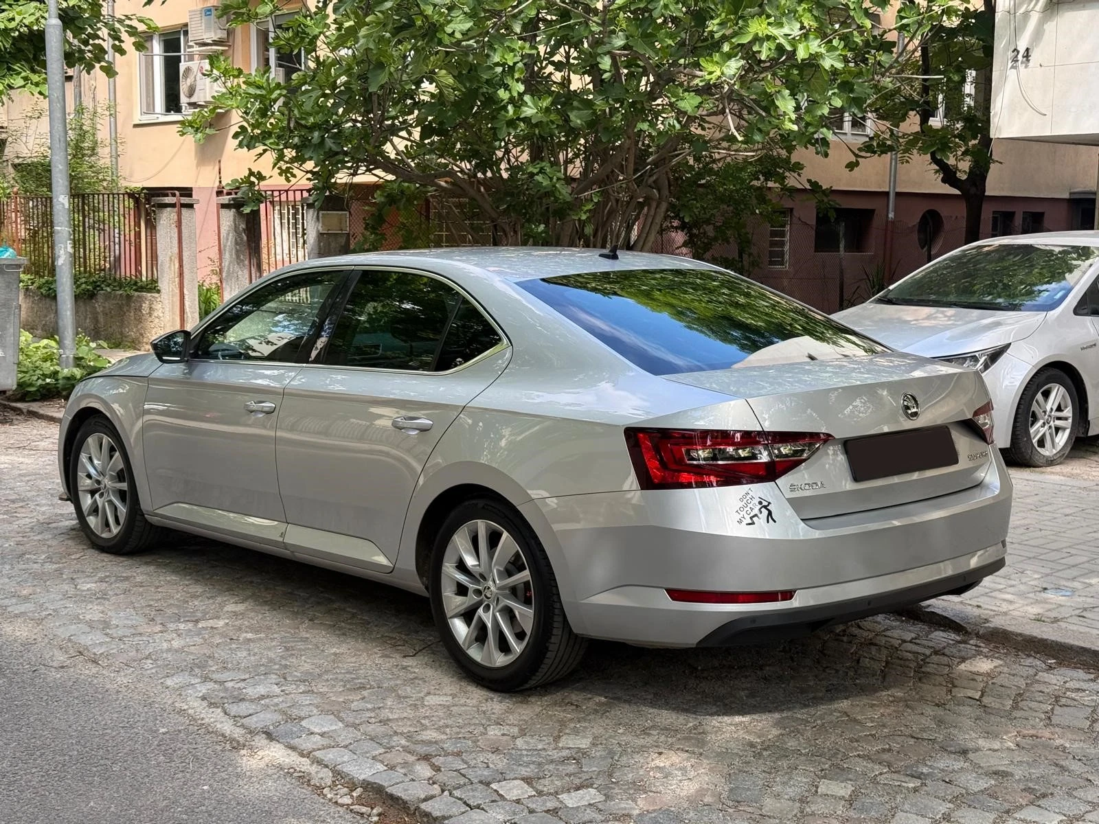 Skoda Superb 2.0 TDI  , снимка 4 - Автомобили и джипове - 54566326