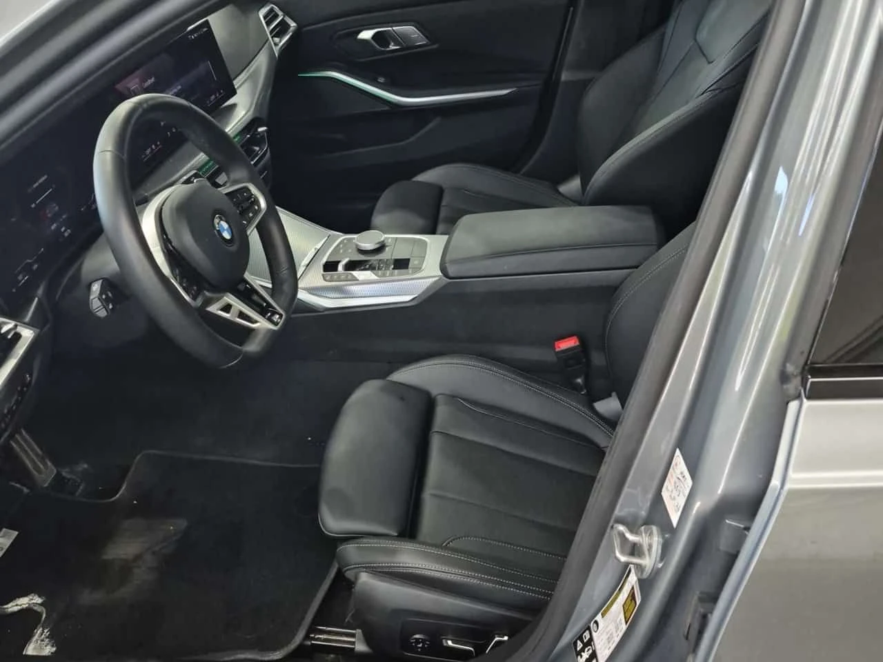 BMW 330  330i xDrive/ M ПАКЕТ / HUD / 360 / АВТОКРЕДИТ, снимка 5 - Автомобили и джипове - 54787506