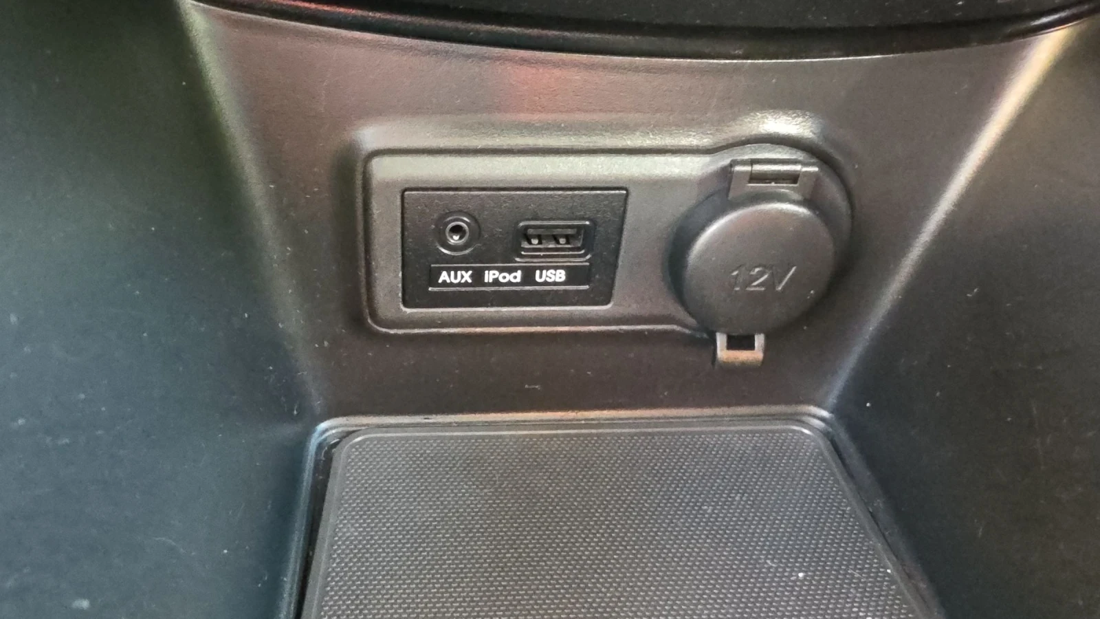 Hyundai Ix20 1.4CRDI, снимка 15 - Автомобили и джипове - 55156701