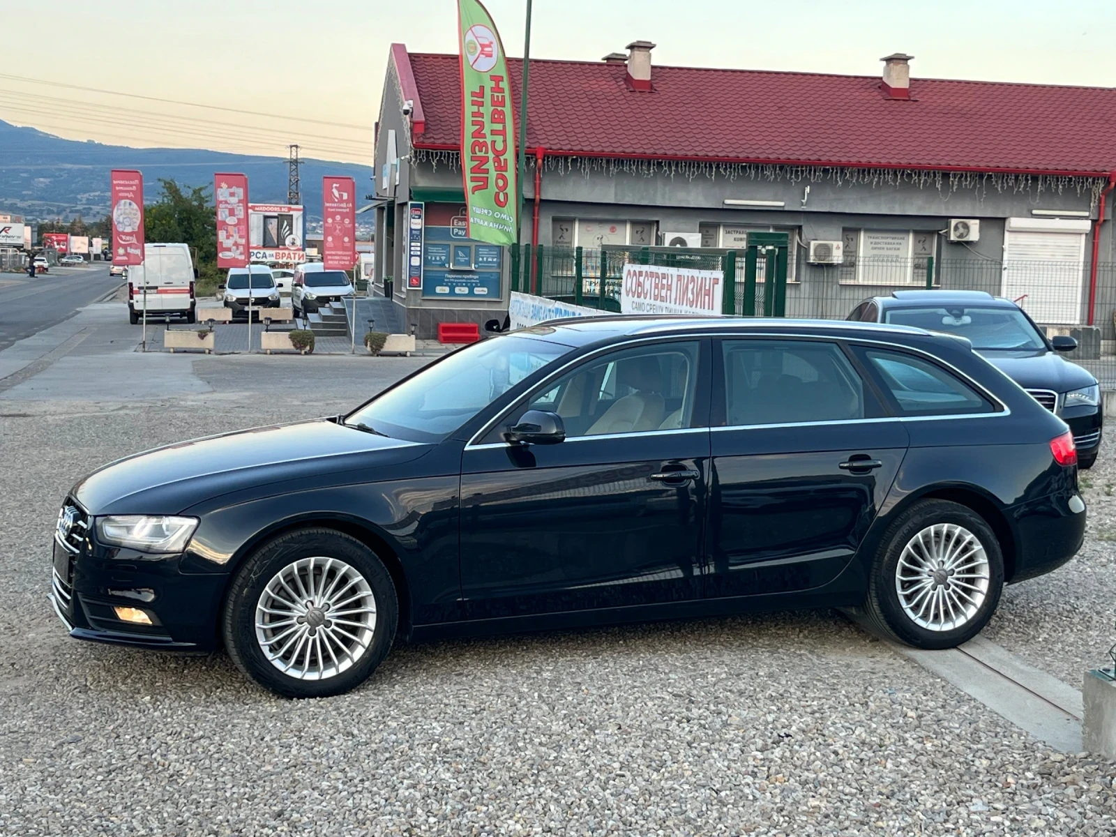 Audi A4 2.0TDI.  Face lift.Собствен лизинг!!!, снимка 8 - Автомобили и джипове - 55633309