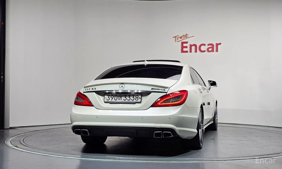 Mercedes-Benz CLS 63 AMG, снимка 4 - Автомобили и джипове - 55776472