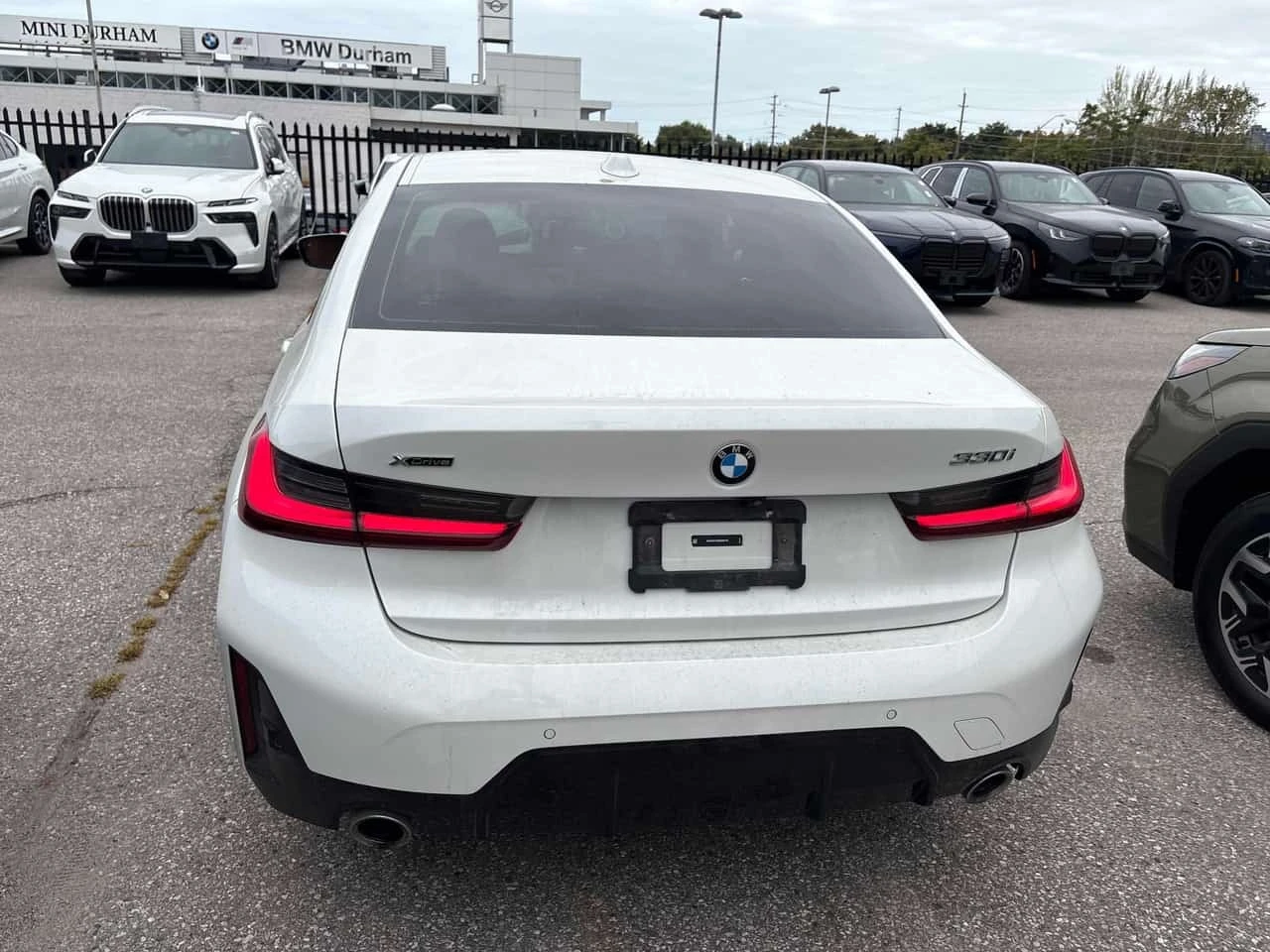 BMW 330 * 330i xDrive * ���������� ��� ������������ ������ | Mobile.bg � ����������� 4