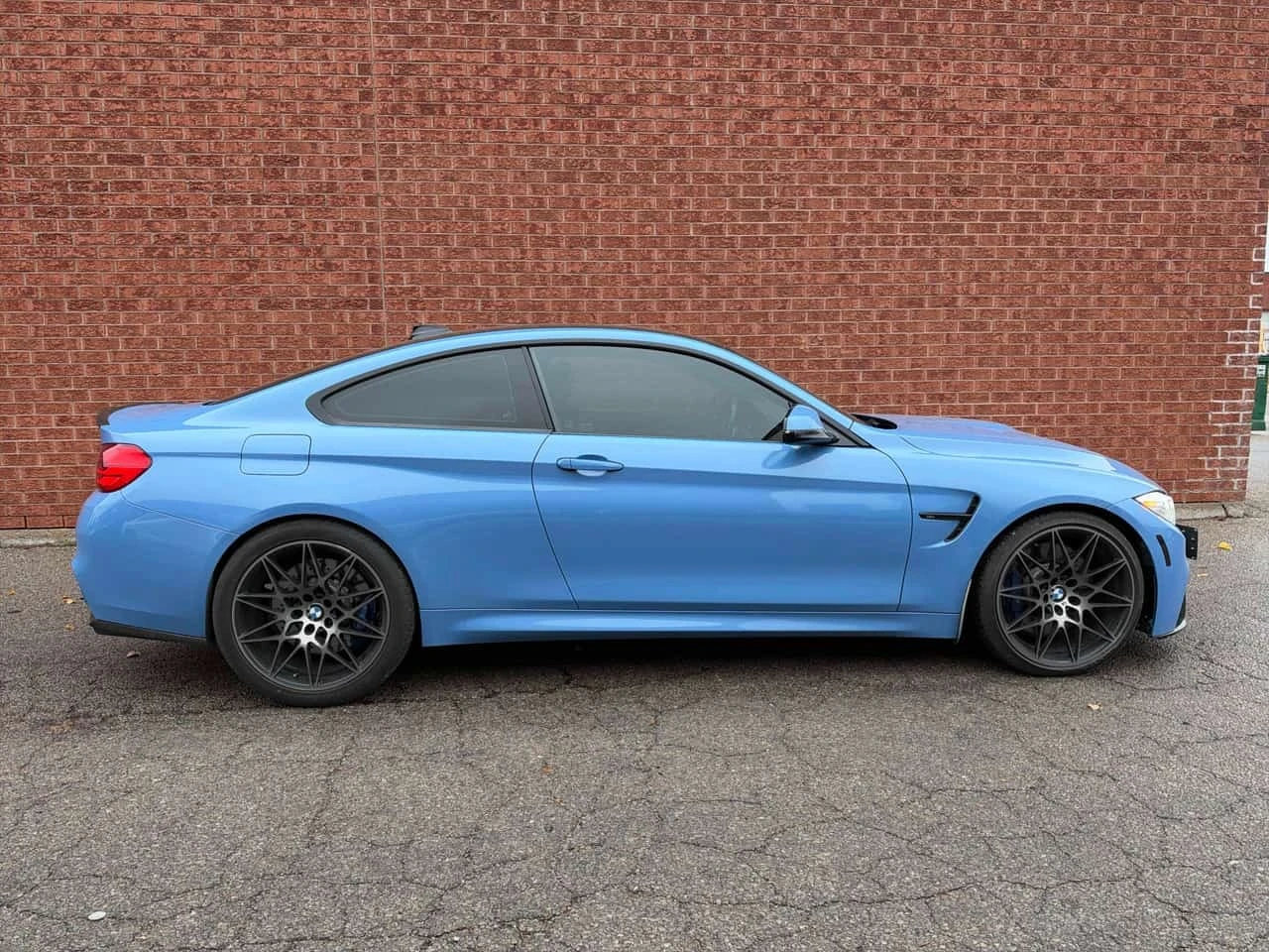 BMW M4 2dr Cpe  CARFAX, снимка 3 - Автомобили и джипове - 56577661