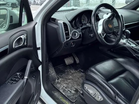 Porsche Cayenne S E Hybrid  CARFAX - 24900 € / 48700.17 лв. - 75539417 5