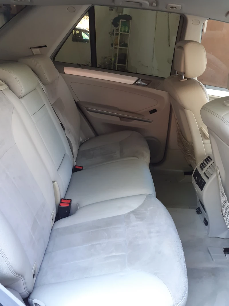 Mercedes-Benz ML 320, снимка 9 - Автомобили и джипове - 51762882