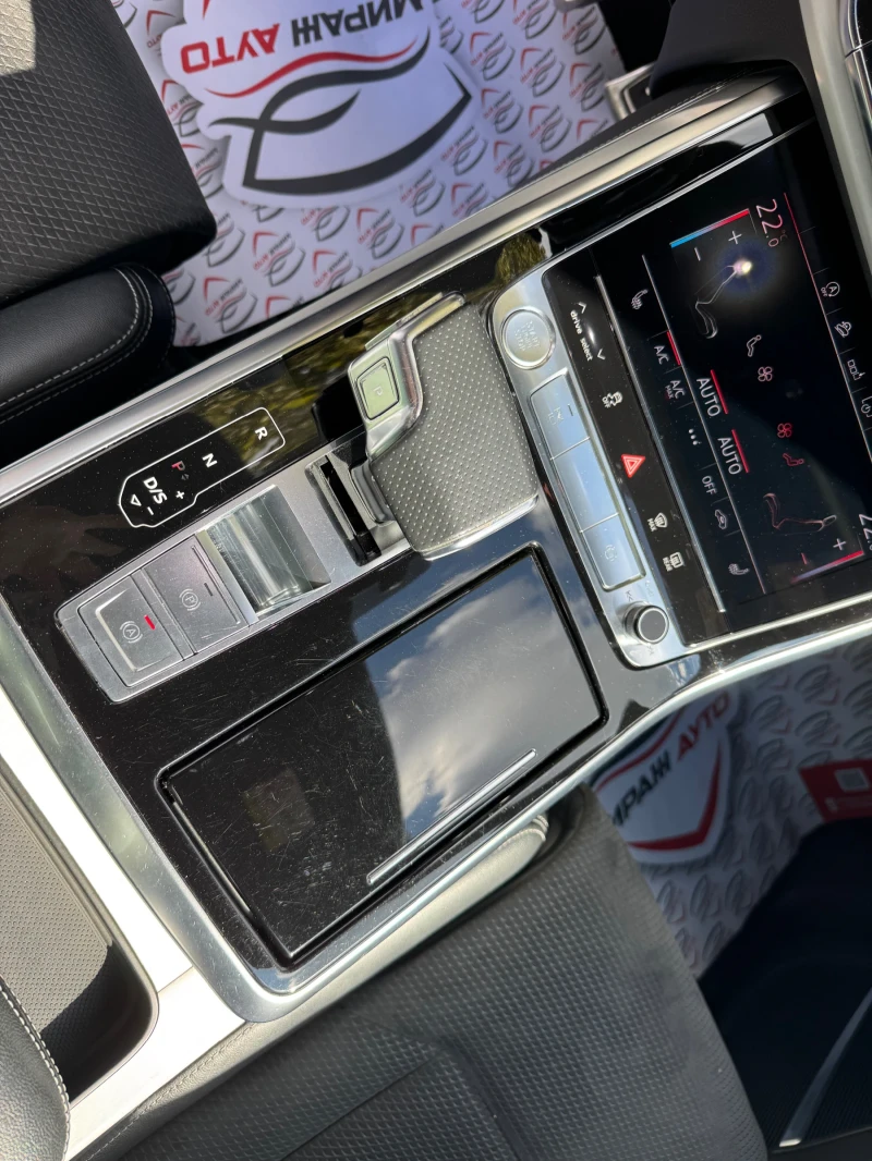 Audi Q8 S-line* Един собственик* , снимка 15 - Автомобили и джипове - 52073092