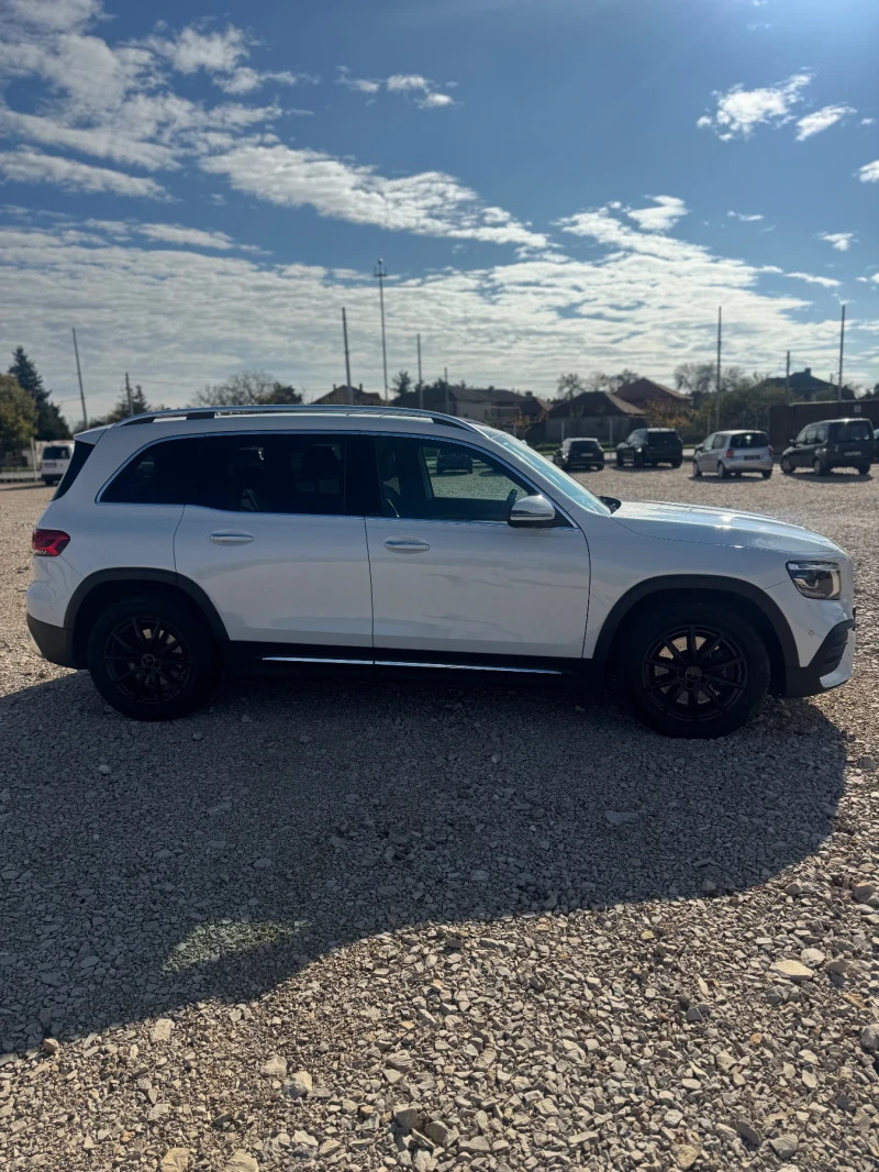 Mercedes-Benz GLB 220d 4matic 6+ 1 AMG PANORAMA, снимка 7 - Автомобили и джипове - 52391569