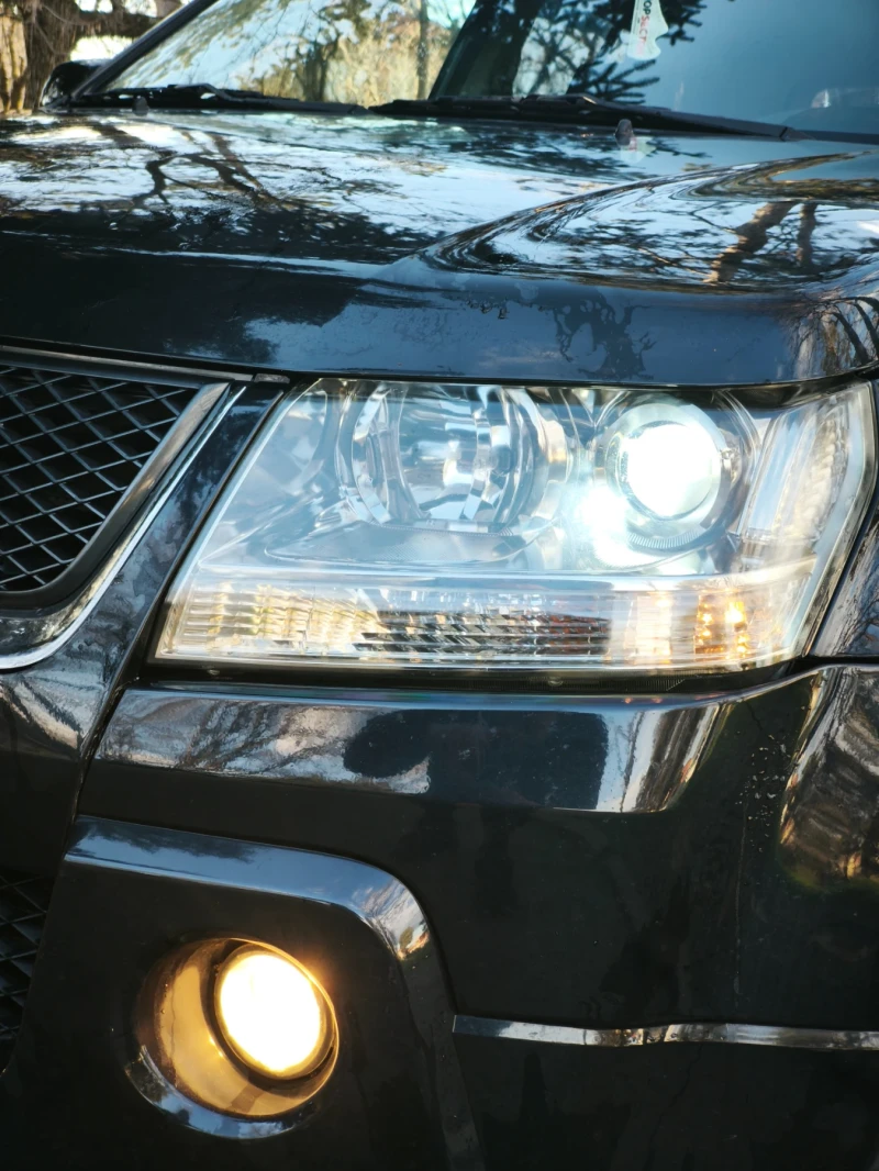 Suzuki Grand vitara 1.9DDiS, снимка 9 - Автомобили и джипове - 53157575