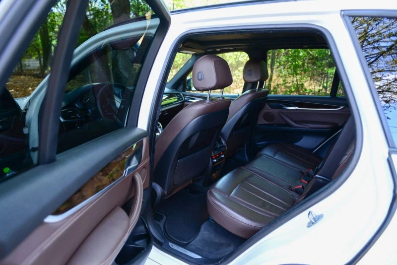 BMW X5, снимка 10 - Автомобили и джипове - 53579436