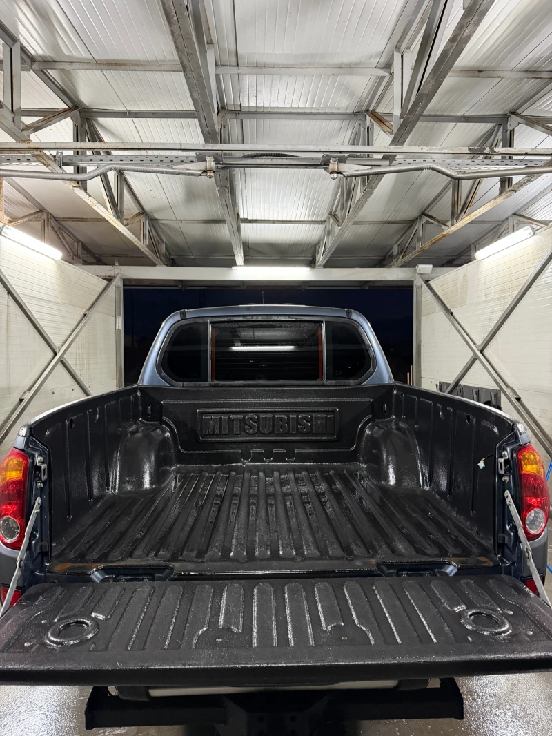 Mitsubishi L200, снимка 9 - Автомобили и джипове - 53587054
