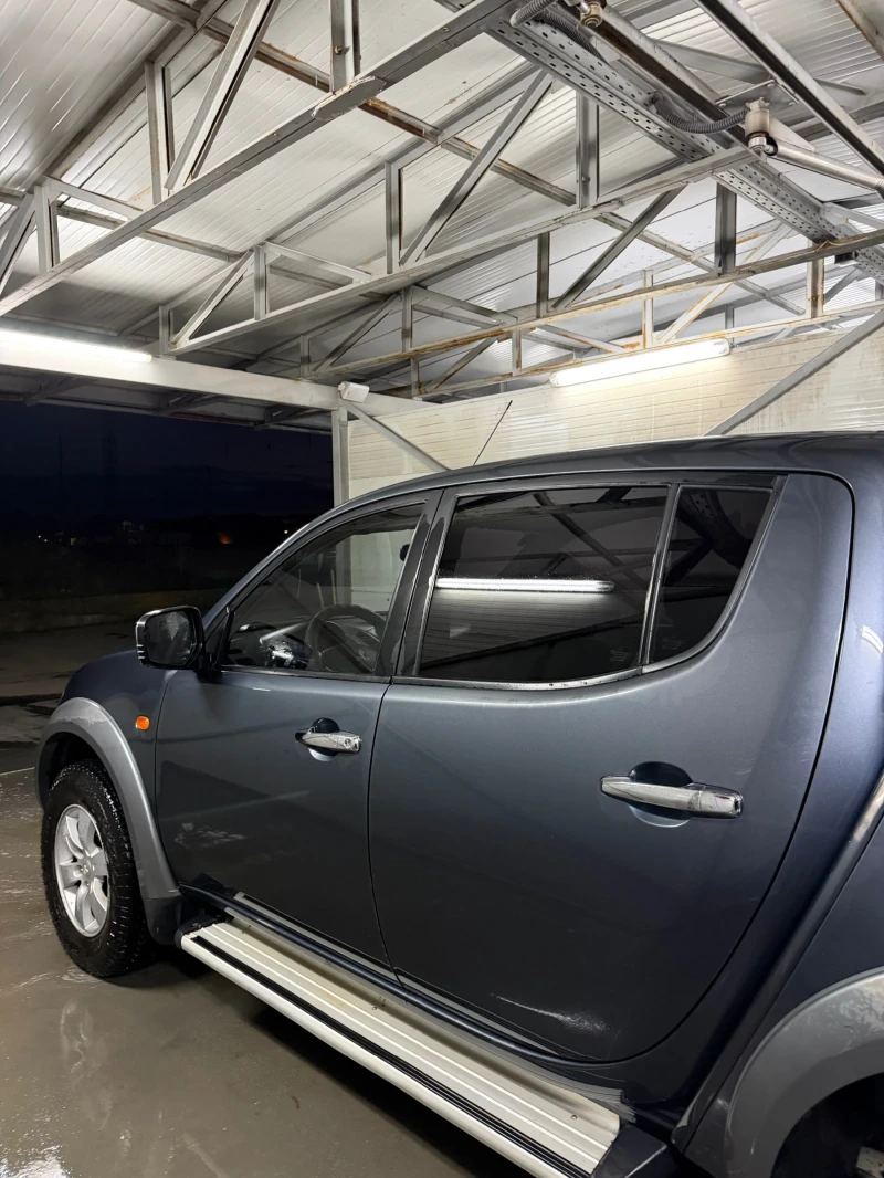 Mitsubishi L200, снимка 4 - Автомобили и джипове - 53587054