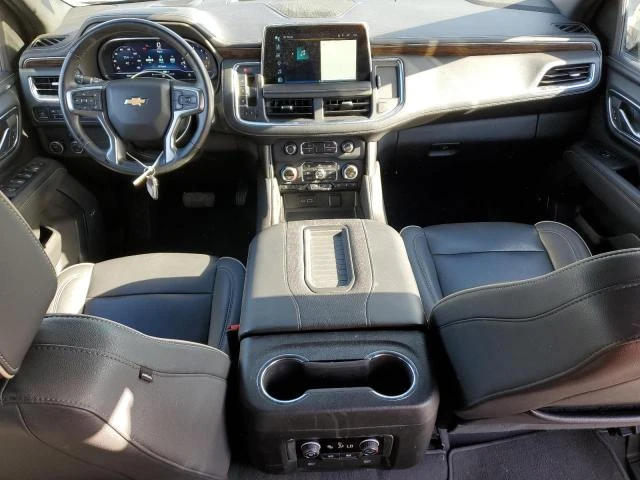 Chevrolet Suburban 5.3L 8 Rear-wheel drive, снимка 12 - Автомобили и джипове - 53344101