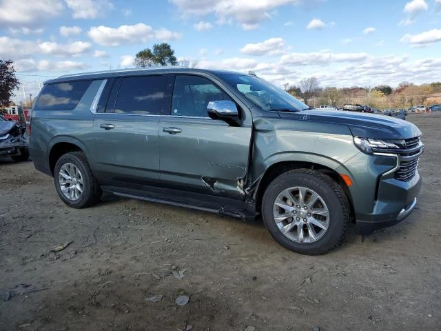 Chevrolet Suburban 5.3L 8 Rear-wheel drive, снимка 8 - Автомобили и джипове - 53344101