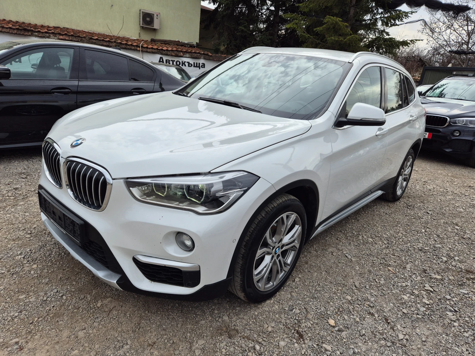 BMW X1 2.0d xDrive! Sportline! Камера! Ел.багажник! Full! | Mobile.bg — изображение 1