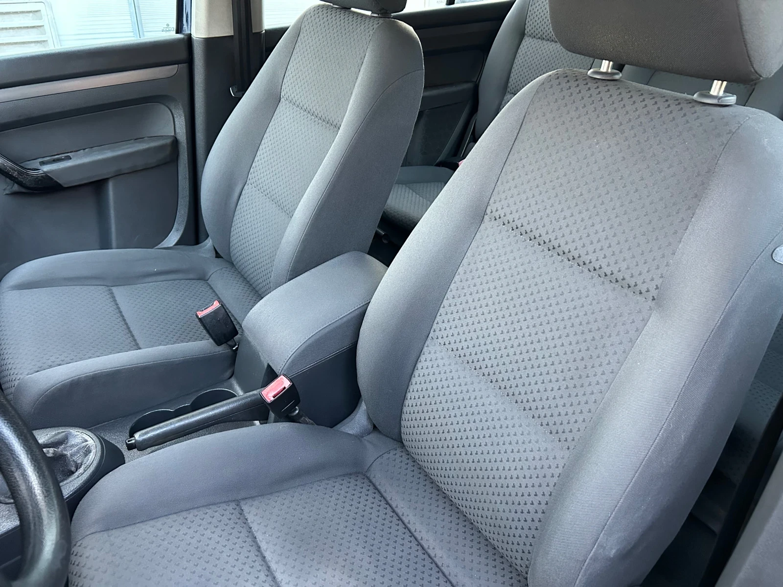 VW Touran 1.9TDI - изображение 9